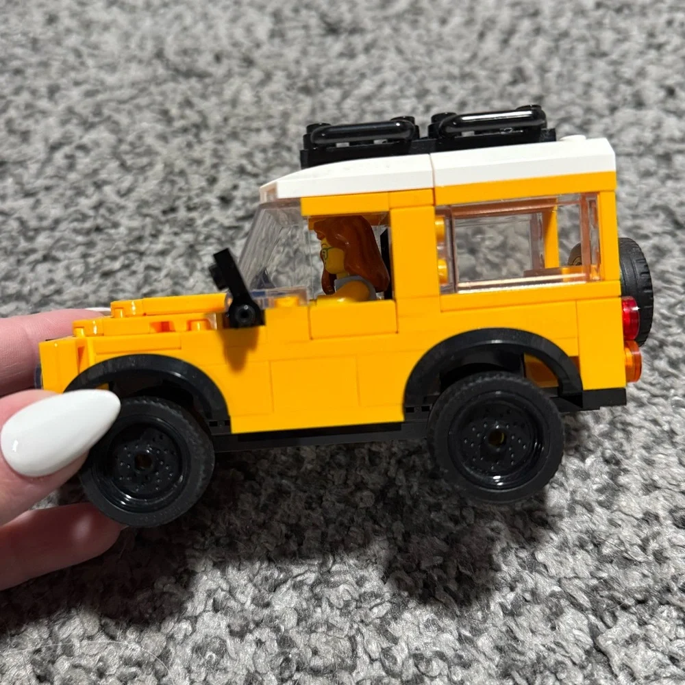 Land Rover Lego set - Picture 3 of 6